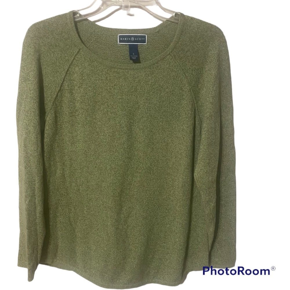 Karen Scott light sweater
